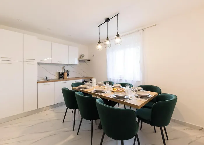 Stunning In Holiday home