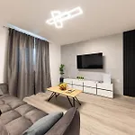 Awesome Home In Blato Na Cetini